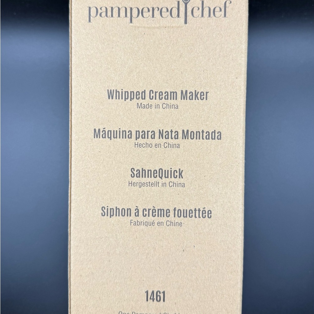 Pampered Chef Whipped Cream Maker EUC - Picture 6 of 12